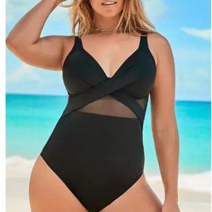 Nwt Swimsuits for All Twist Sheer Cutout Underwire